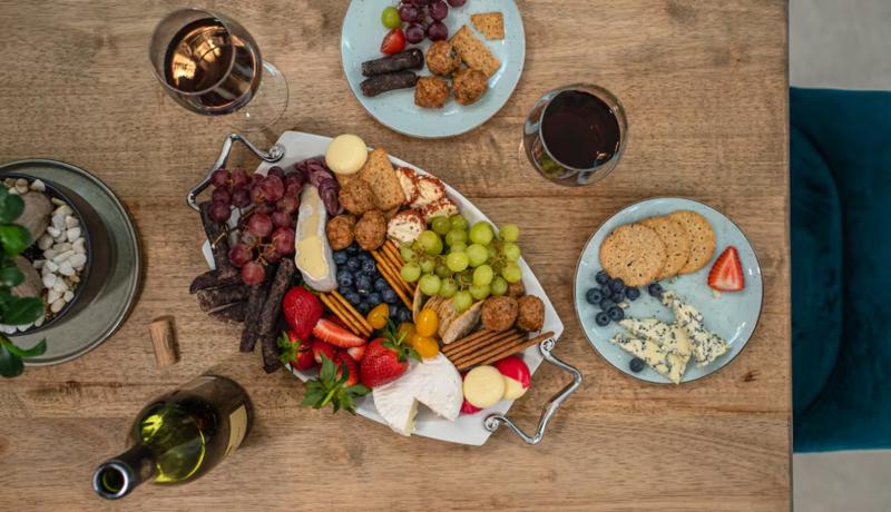 To Let 2 Bedroom Property for Rent in Dolphin Beach Western Cape